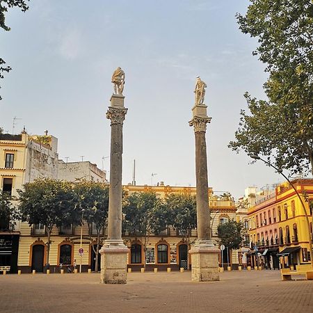 Apartamento En Casco Antiguo - Plaza De La Gavidia Севиля Екстериор снимка